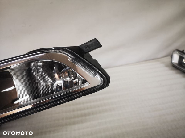 VW PASSAT B8 14- PRAWY HALOGEN NA DWIE ŻARÓWKI NR 3G0941662E / 3G0941661J NR AUKCJI HAL325 - 13