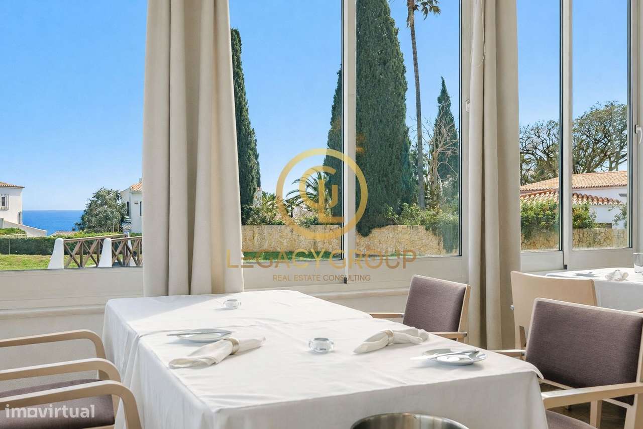 Restaurante Premium com Vista Mar Incomparável no Coração do Barlav... - Grande imagem: 2/16