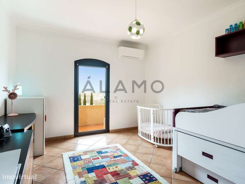 Villa tradicional com piscina em Loulé-37