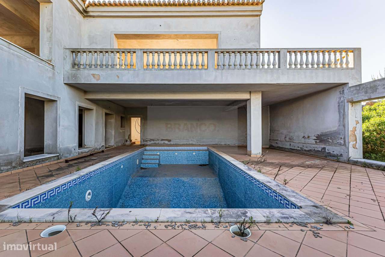 Moradia T3 para Renovar | Parque da Floresta, Vila do Bispo - Grande imagem: 4/10