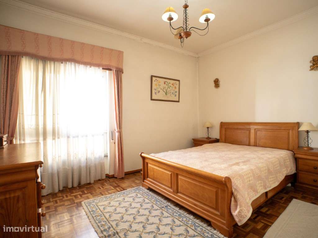 Apartamento T2 1º andar - Rua Jaime Cortesão, Baixa da Banheira-9