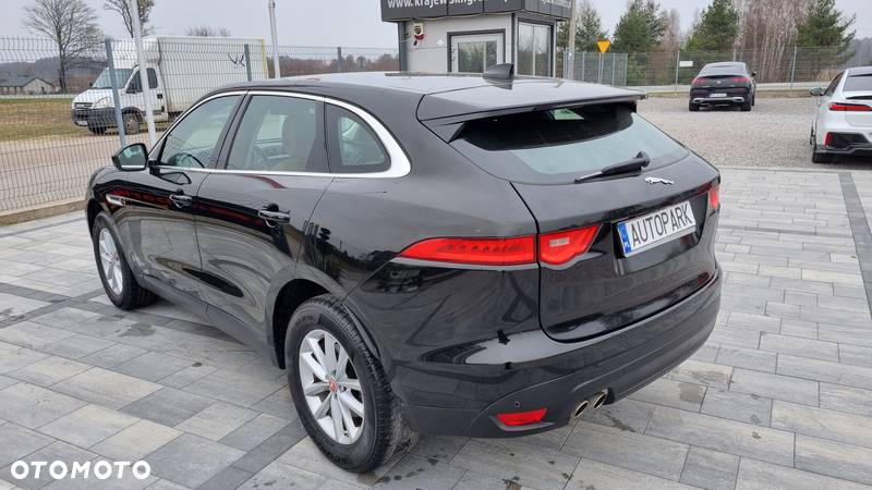 Jaguar F-Pace 20d AWD Pure - 11