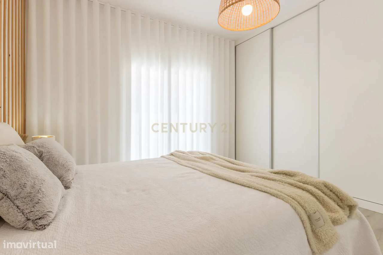 Moradia Geminada como Nova na Quinta do Conde-26