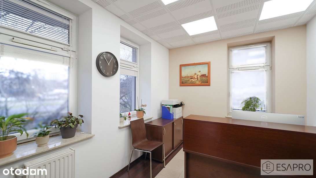BUDYNEK BIUROWO - USŁUGOWY /WINDA/PARKING/ ŚRÓDMIEŚCIE-9