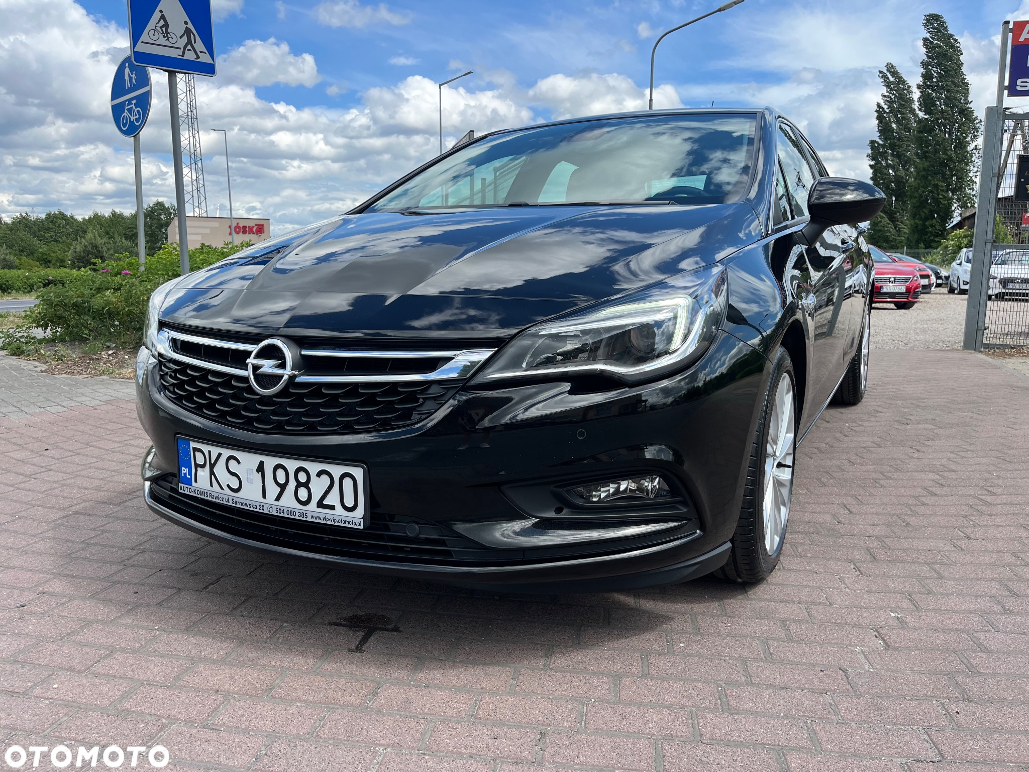 Opel Astra 1.4 Turbo Business - 18