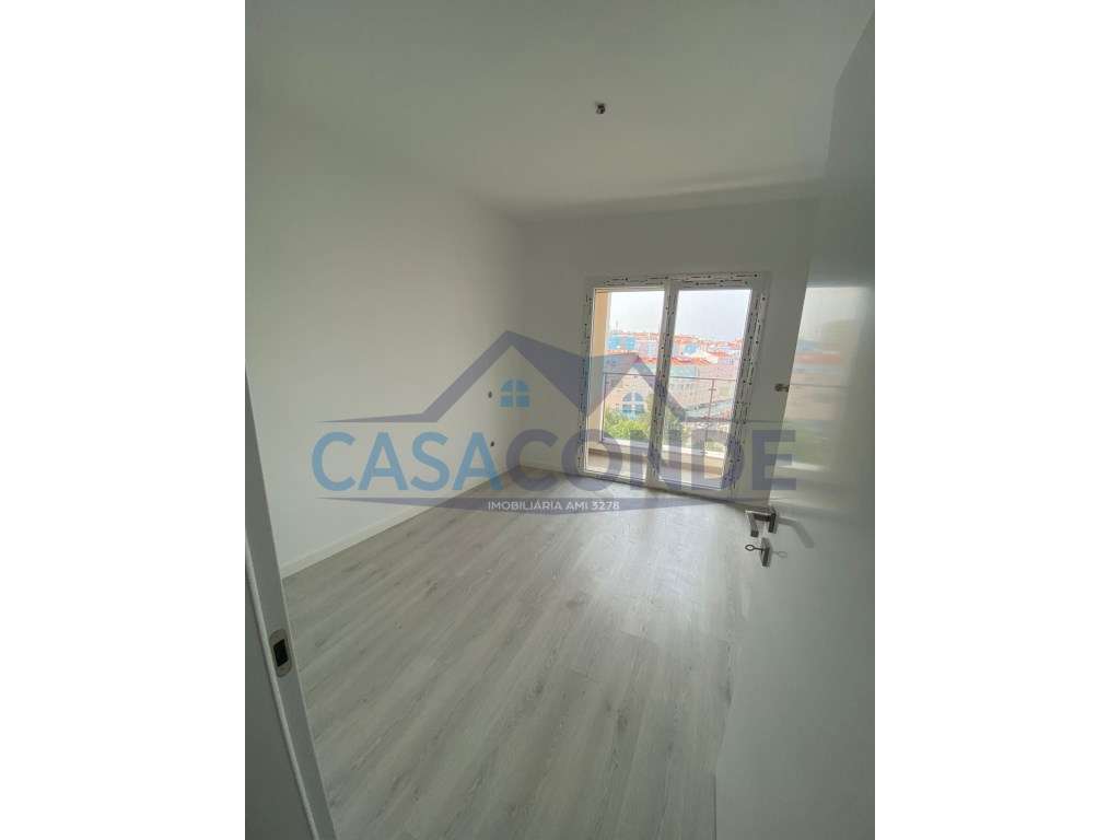 Apartamento T2 excelente localizaçao - Grande imagem: 3/14