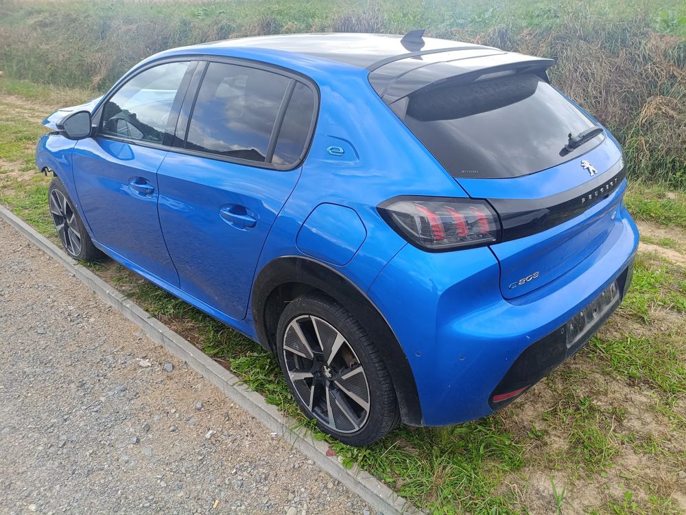 Peugeot 208 II (2019-) Elektromotor 136 GT 2021