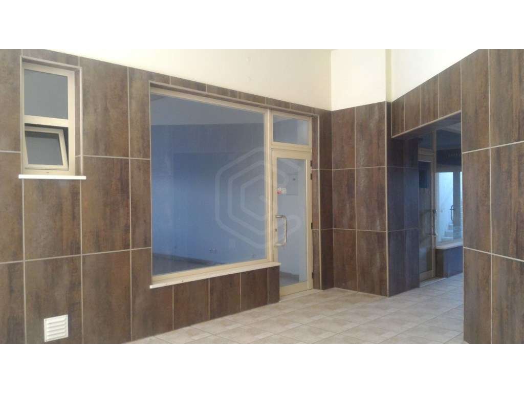 Loja nova com excelente qualidade em Ferragudo, Algarve - Grande imagem: 5/14