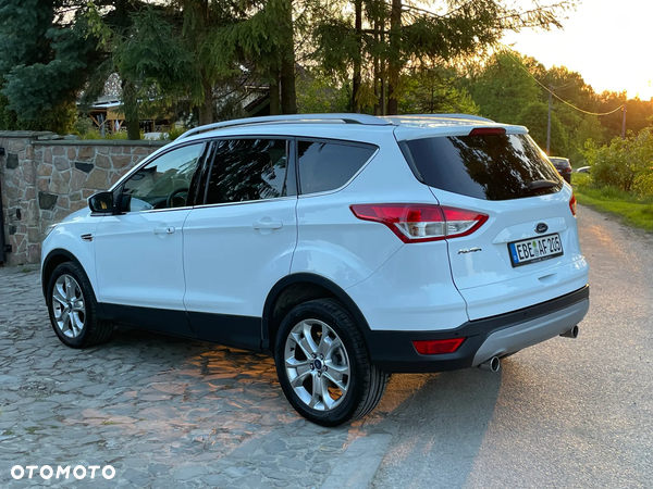 Ford Kuga 2.0 TDCi 4WD Titanium - 5