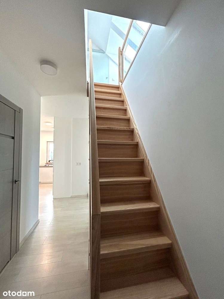 Komfortowe mieszkanie w nowym apartamentowcu-11