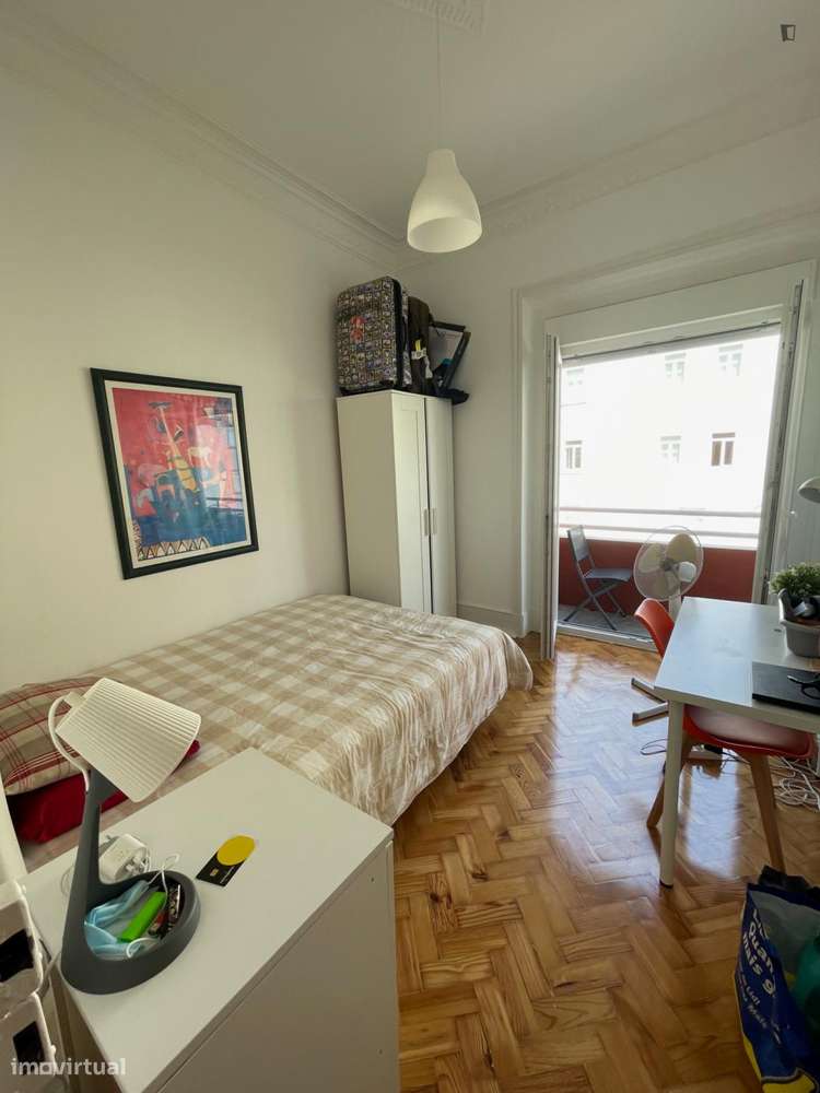 Quarto - localizado em Penha de França Lisbon - Grande imagem: 4/19