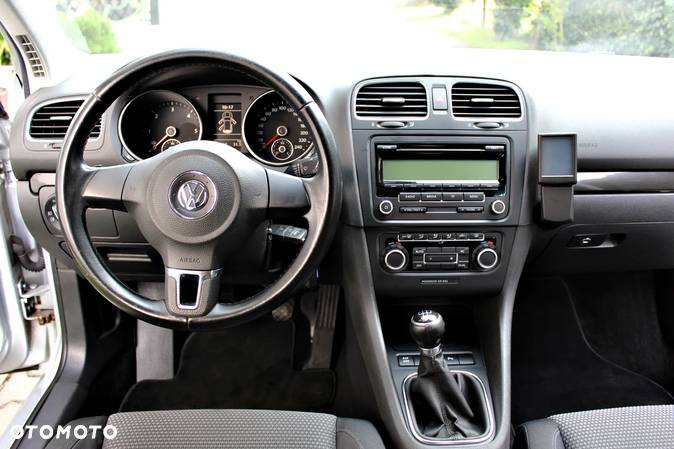 Volkswagen Golf 2.0 TDI DPF Comfortline - 20