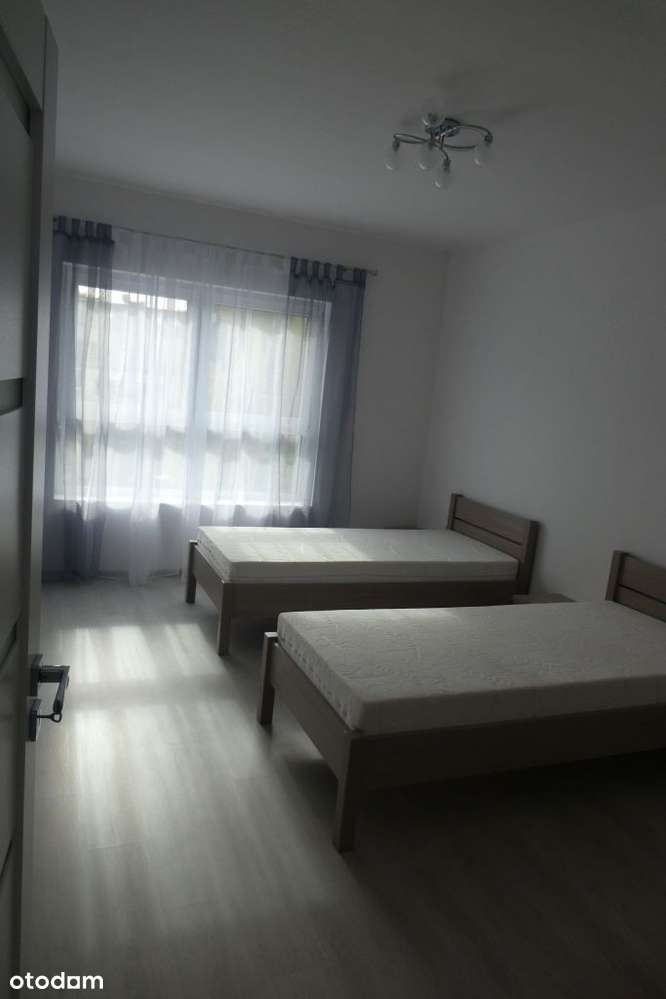 Przestronny dom inwestycyjny-7