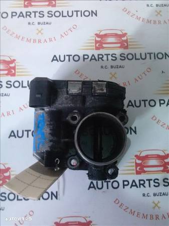 clapeta acceleratie renault trafic 2001 2011 - 1