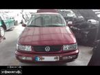 VW Passat 1.9 tdi 90cv de 1994 para peças - 1