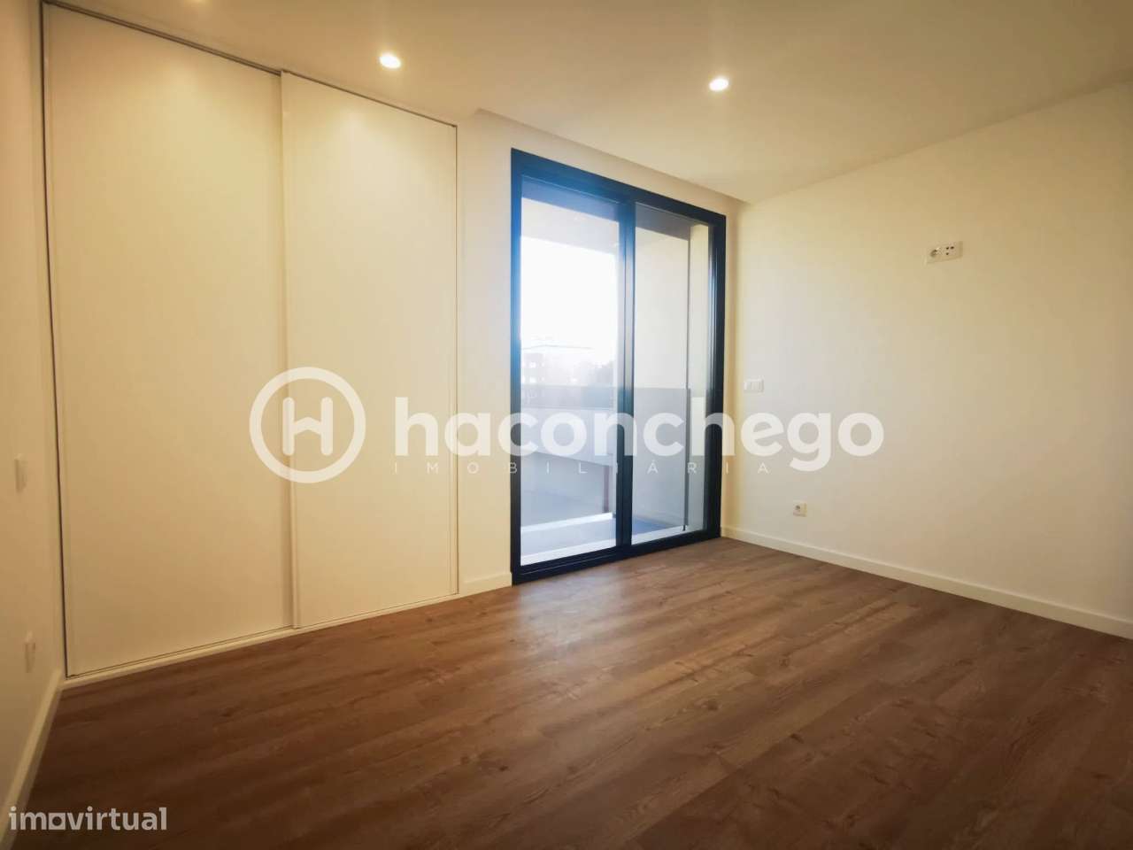 Apartamento T1 em Barcelos com lugar de garagem-21