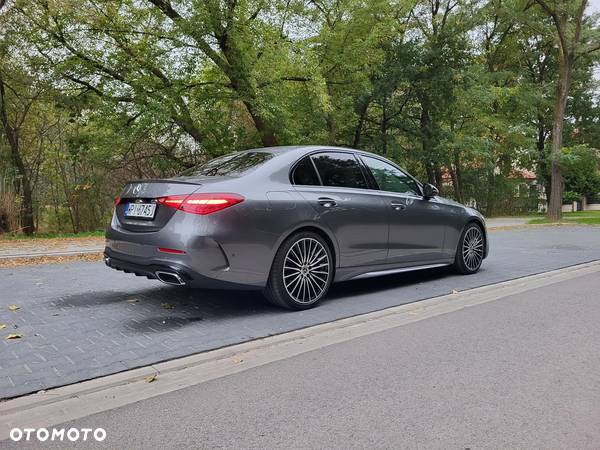 Mercedes-Benz Klasa C 300 T 4Matic 9G-TRONIC AMG Line - 5