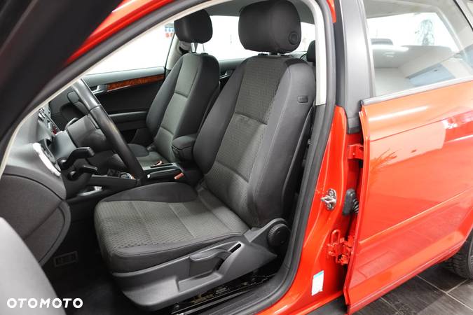 Audi A3 1.4 TFSI Sportback Ambiente - 25