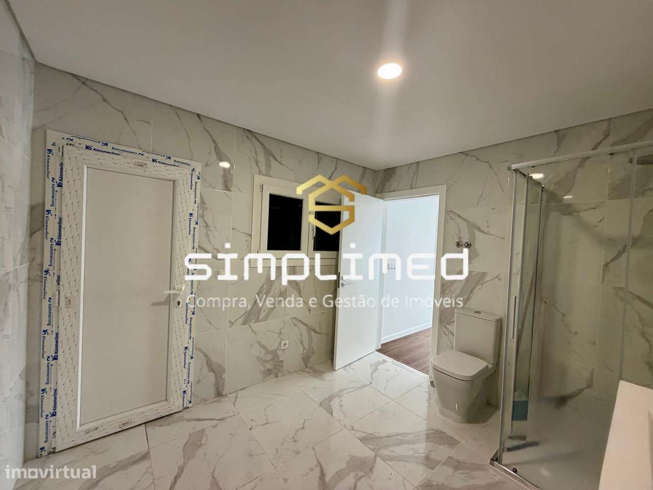 Moradia Isolada Térrea T4  Fernão Ferro  (CF)-28