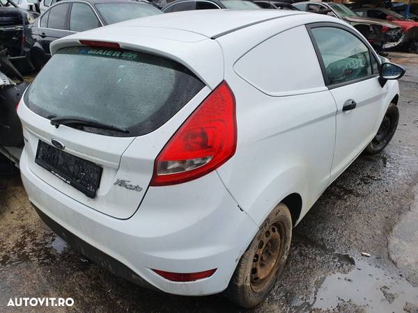 Dezmembrez Ford Fiesta 2011 1.4tdci Euro 5 - 2