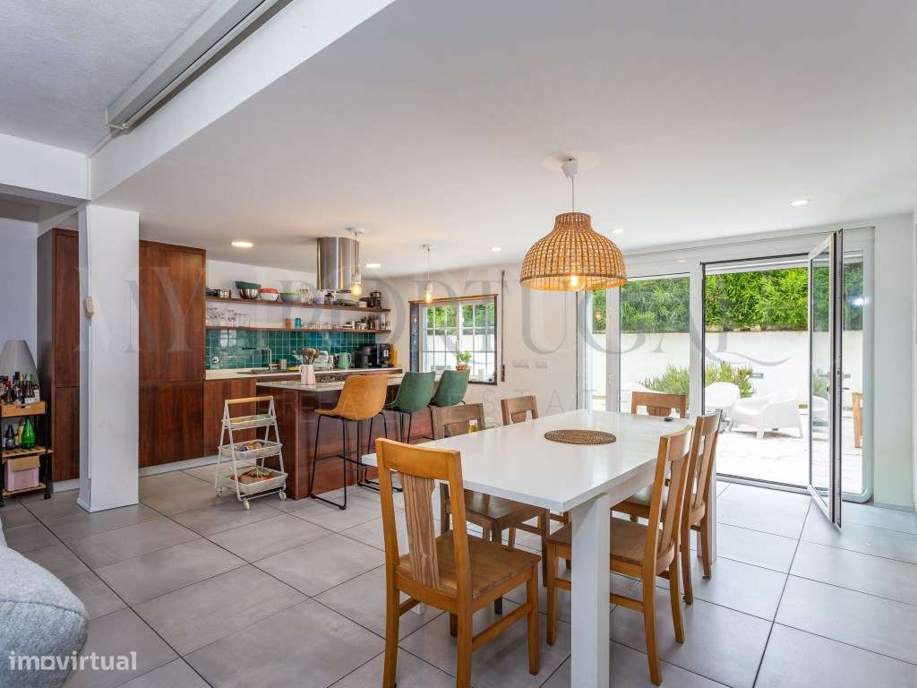 Moradia T4+1 em Ribamar: Onde o Mar e o Conforto se Encontram-8