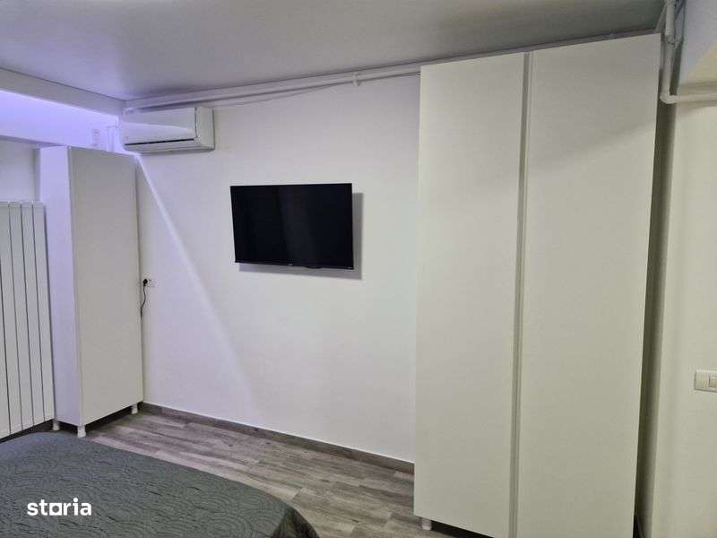 Studio de vanzare,  Mamaia-Nord. 50 m de plaja - Imagine principală: 5/8