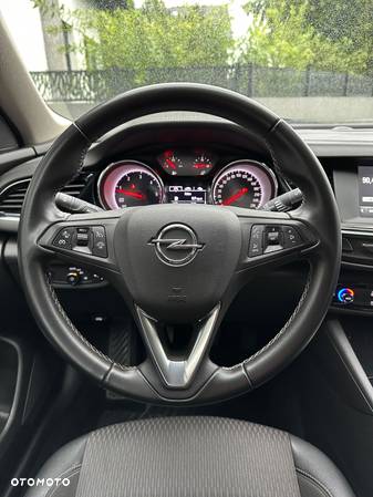 Opel Insignia - 19