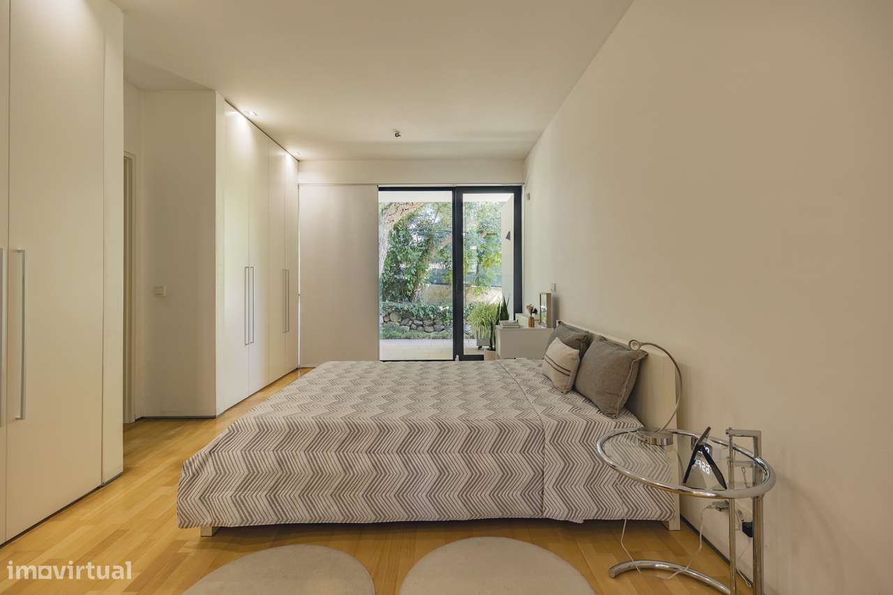 Moradia isolada T6 lote de 1002m2 piscina Sesimbra-42