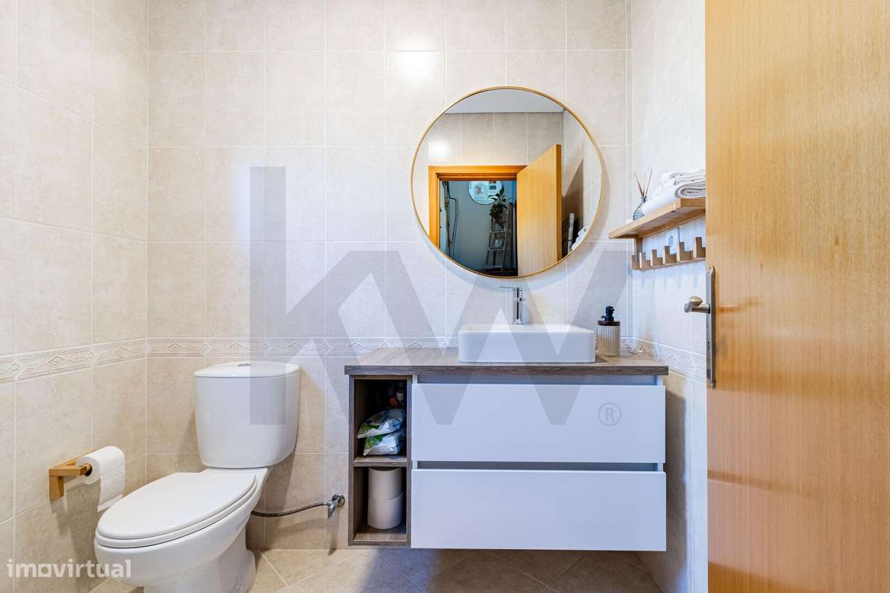 MORADIA EM BANDA T3-20