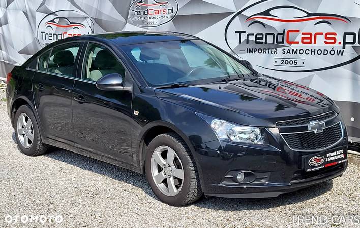 Chevrolet Cruze 1.6 LS - 13