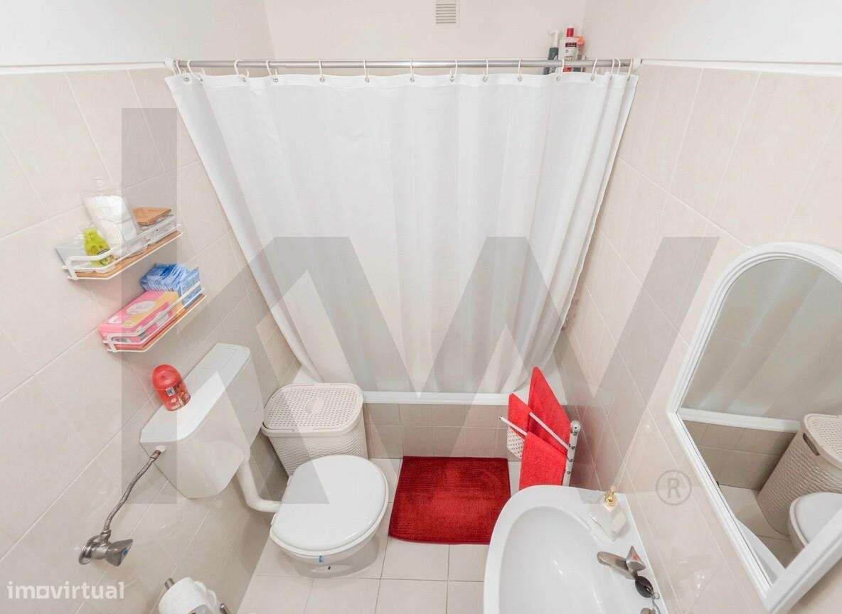 Apartamento T1 Pronto a Habitar com Vista Panorâmica – Bairro do Revol-9