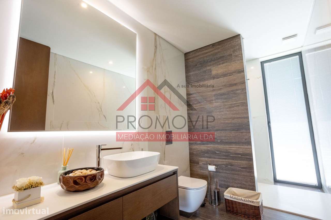 Moradia Térrea T3+1 S. Miguel do Couto Santo Tirso-32