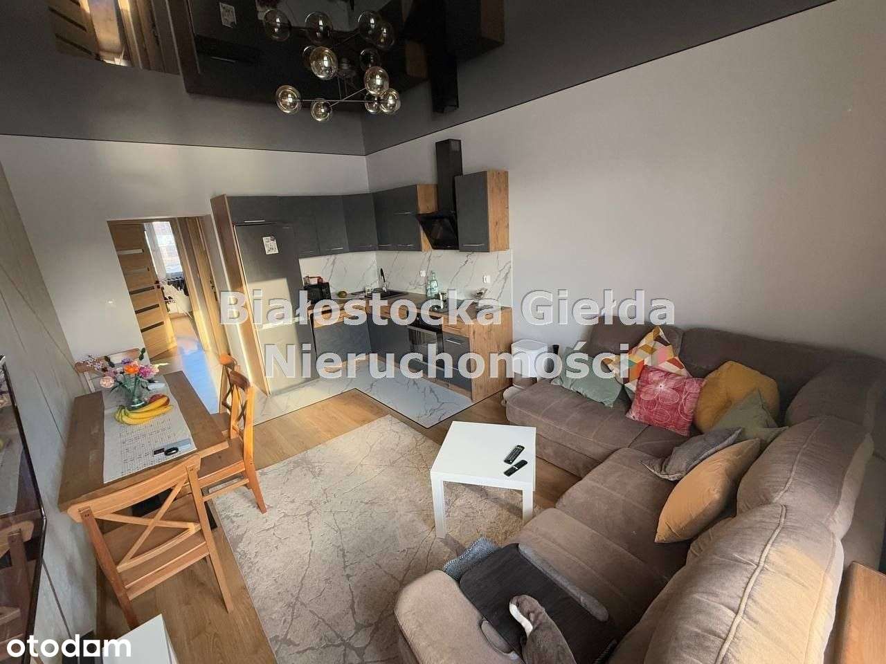 3 pokoje po kapitalnym remoncie w ścisłym centrum - Pełny obrazek: 2/12