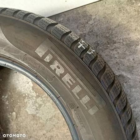 Opona 225/60/17 Pirelli Sottozero 3 (E7377) - 2