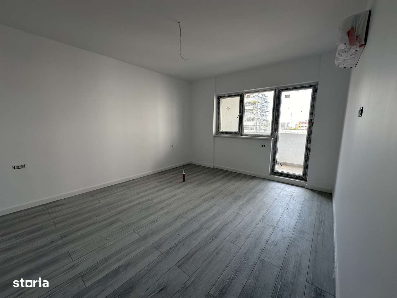 Apartament 2 camere finisat/Mutare imediata/7 minute de metrou Berceni