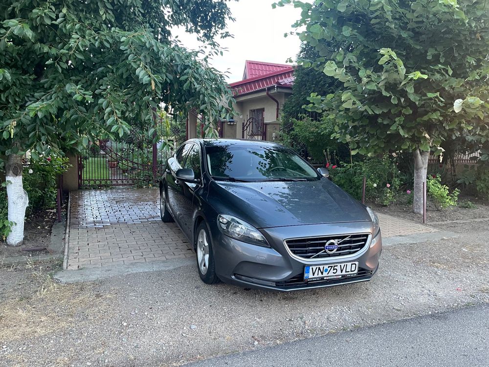 Volvo V40 II [2012 - Prezent] D2 Kinetic 2014