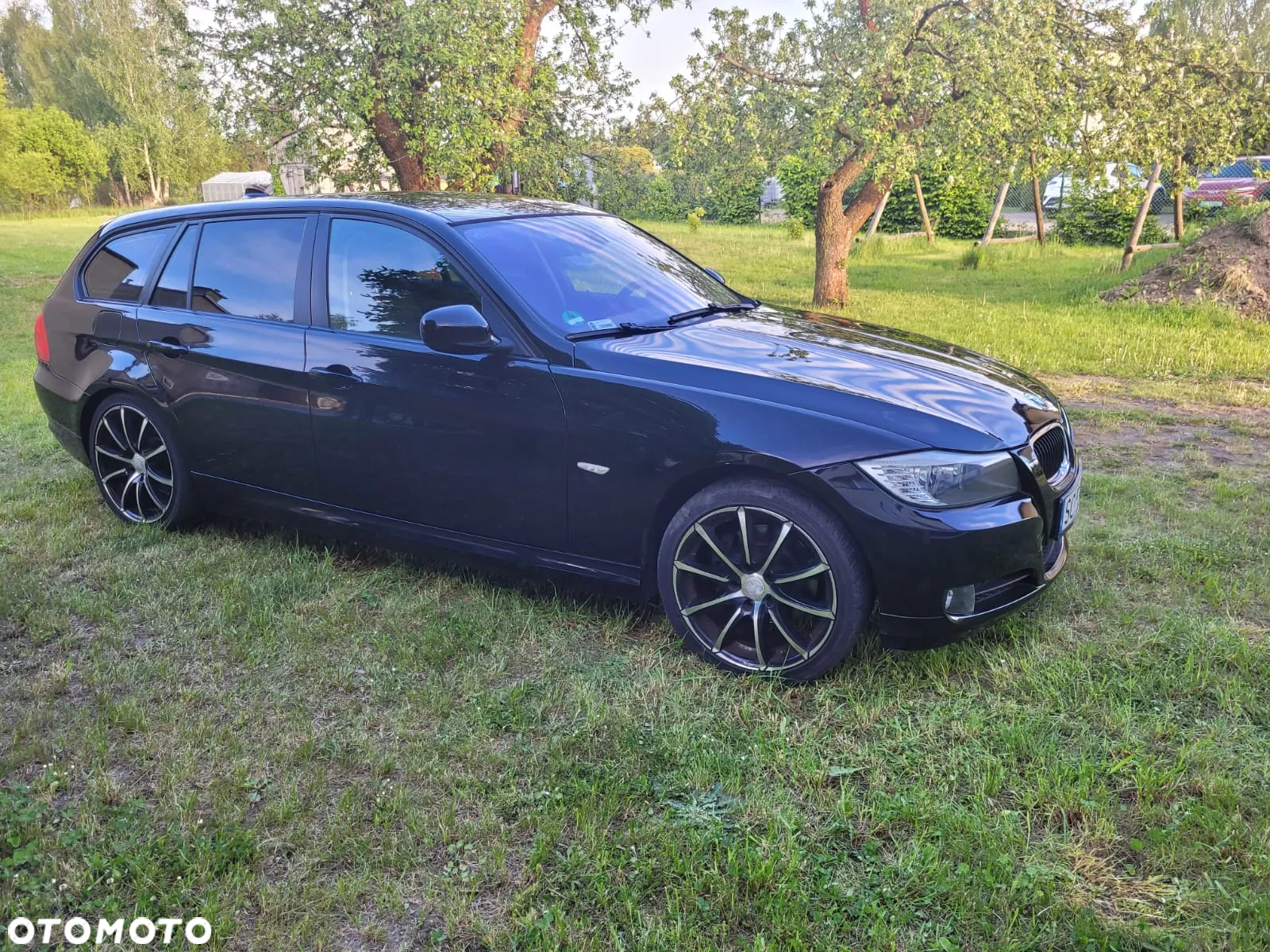 BMW Seria 3 320i Touring - 6