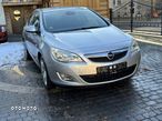 Opel Astra 1.4 Turbo 150 Jahre - 4