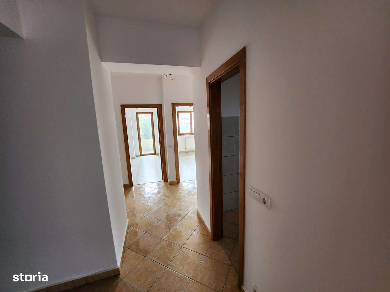 Vanzare apartament 3 camere Ploiesti – str Tudor Vladimirescu - Imagine principală: 5/9