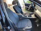 BMW 318 d Touring - 27