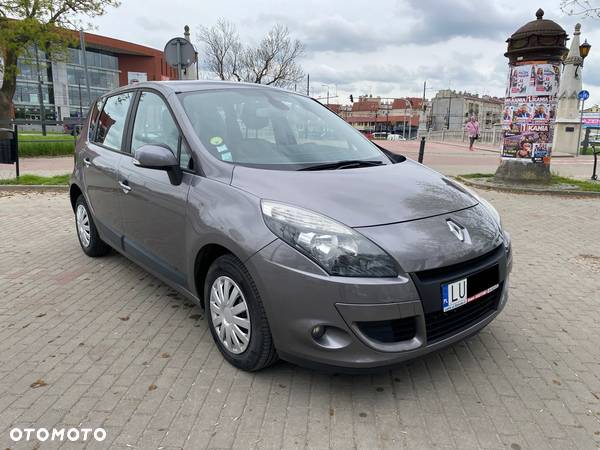 Renault Scenic - 7