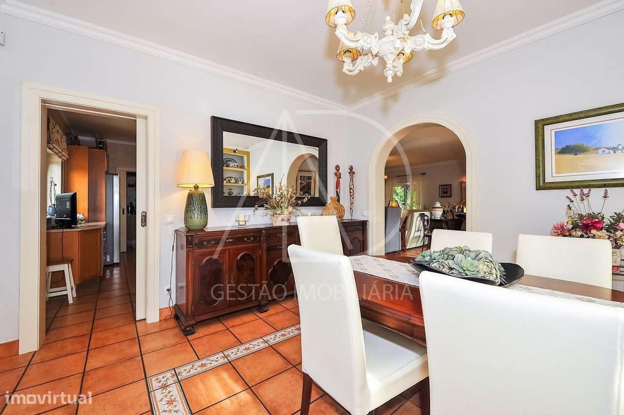 MORADIA ISOLADA T5 EM VERDIZELA-32