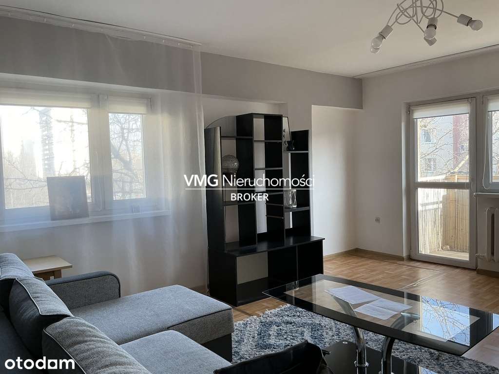 Jasne 3 pokoje + komórka lokatorska od ręki-0