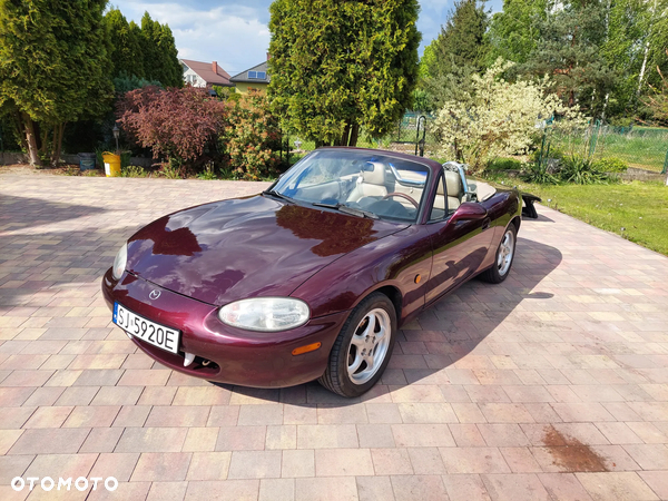 Mazda MX-5 1.6 16V - 24