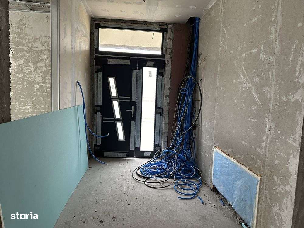 Casa 4 Camere Cartierul Stupini - Imagine principală: 5/18