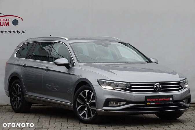 Volkswagen Passat Variant 2.0 TDI SCR DSG 4Motion Elegance - 9