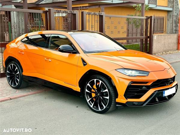 Lamborghini URUS Standard - 9