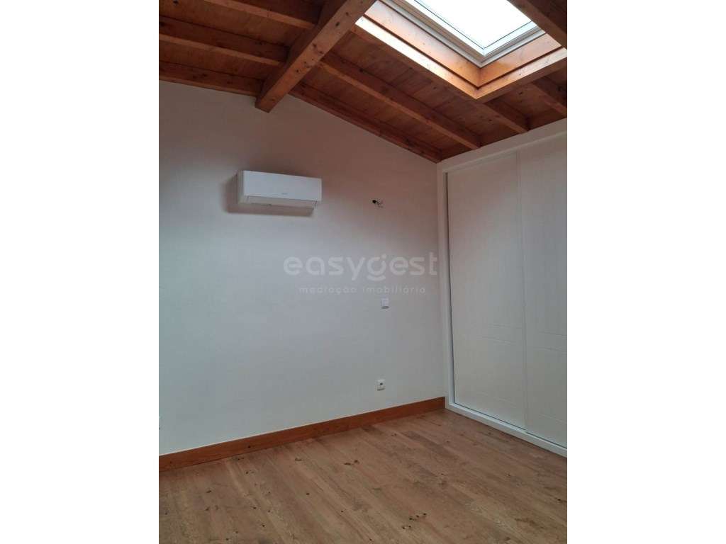 Moradia T3, Terrêa Renovada em Moledo - Grande imagem: 5/20