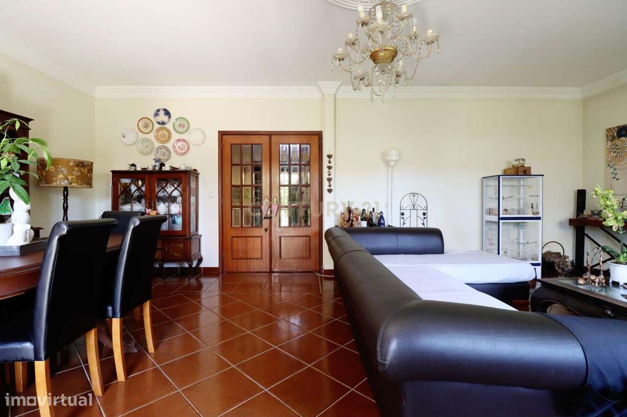 Moradia Isolada T5 Fernão Ferro - Grande imagem: 5/46