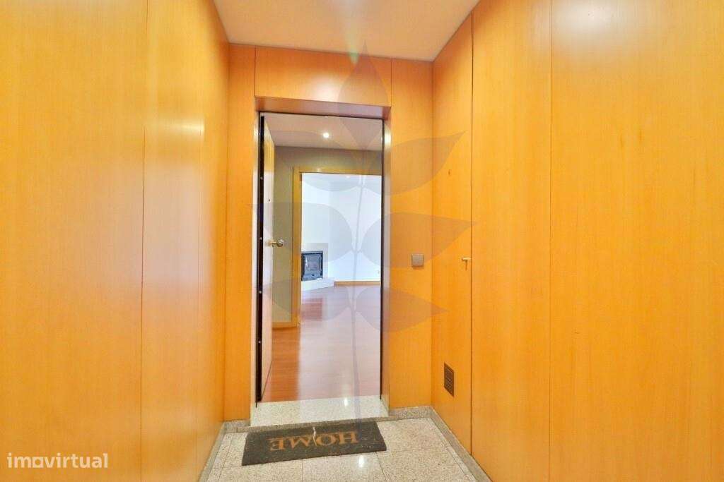 Venda apartamento T3 na freguesia de Este (São Pedro)-24